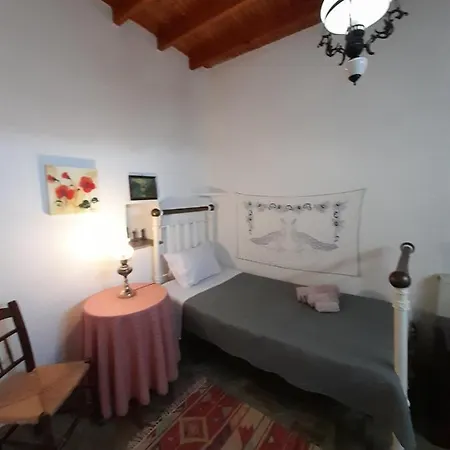 Σπίτι διακοπών Paros Traditional House *