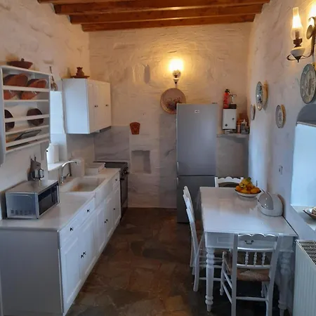 Paros Traditional House *