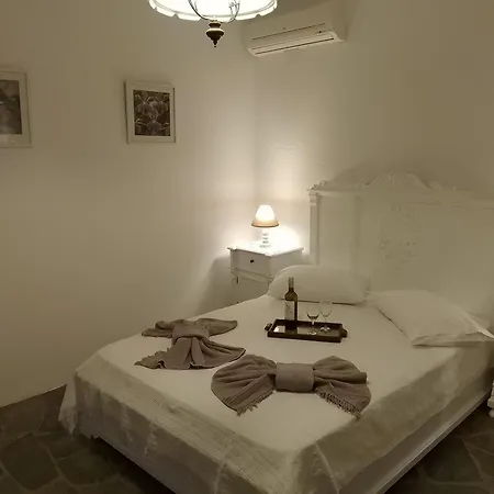 Paros Traditional House Holiday home *
