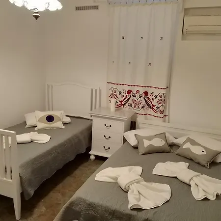 Paros Traditional House Holiday home *
